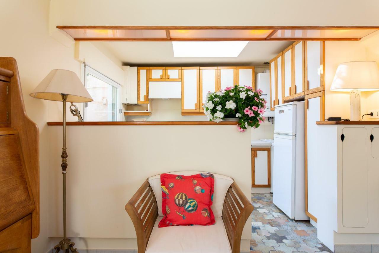 Haus Mit Garten Ueber Der Bucht Von Cannes Vallauris Extérieur photo